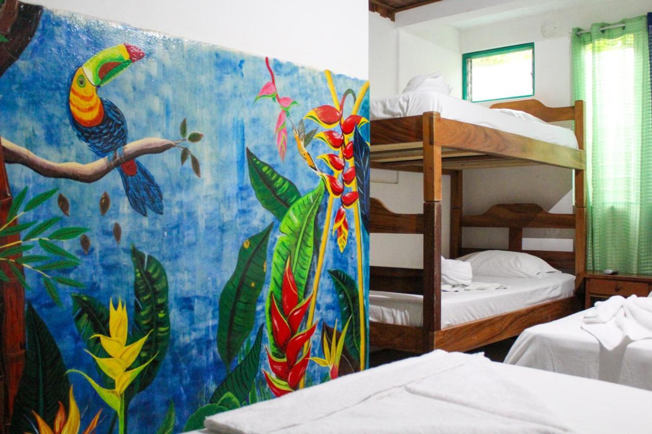 Hotel La Cascada Puntarenas Exteriör bild