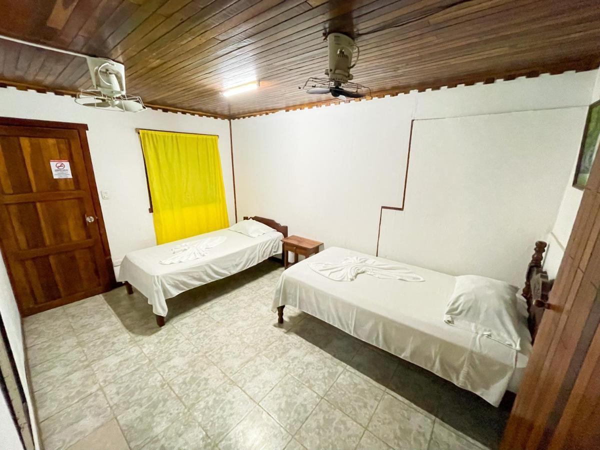 Hotel La Cascada Puntarenas Exteriör bild