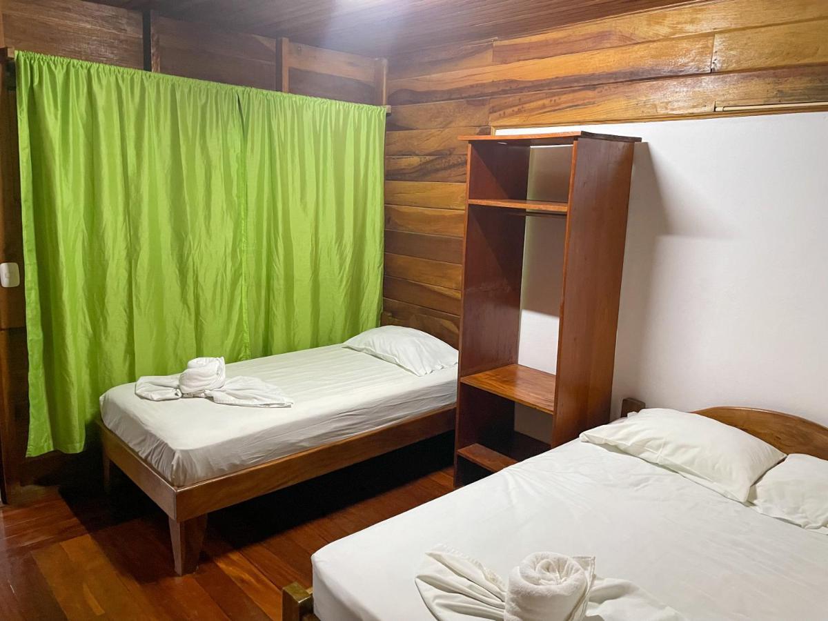 Hotel La Cascada Puntarenas Exteriör bild